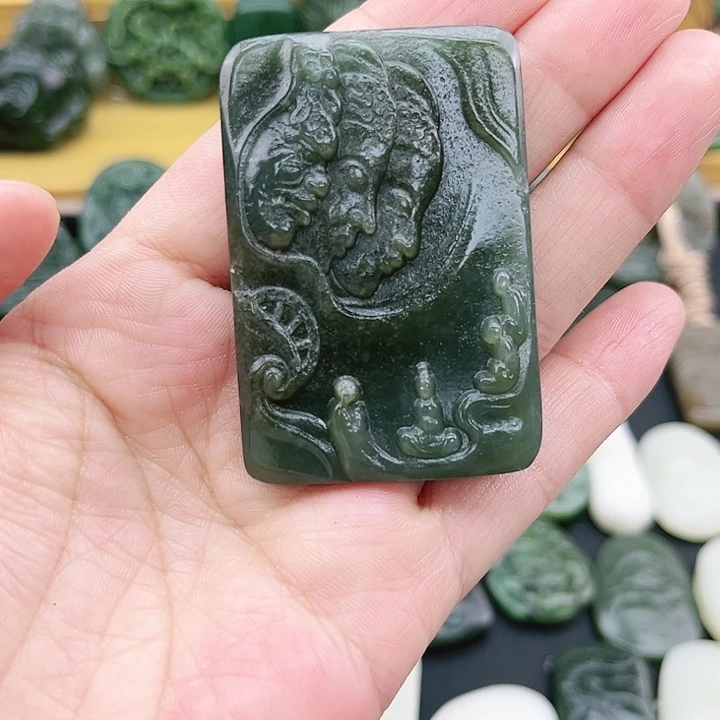 和田玉未镶嵌颈饰