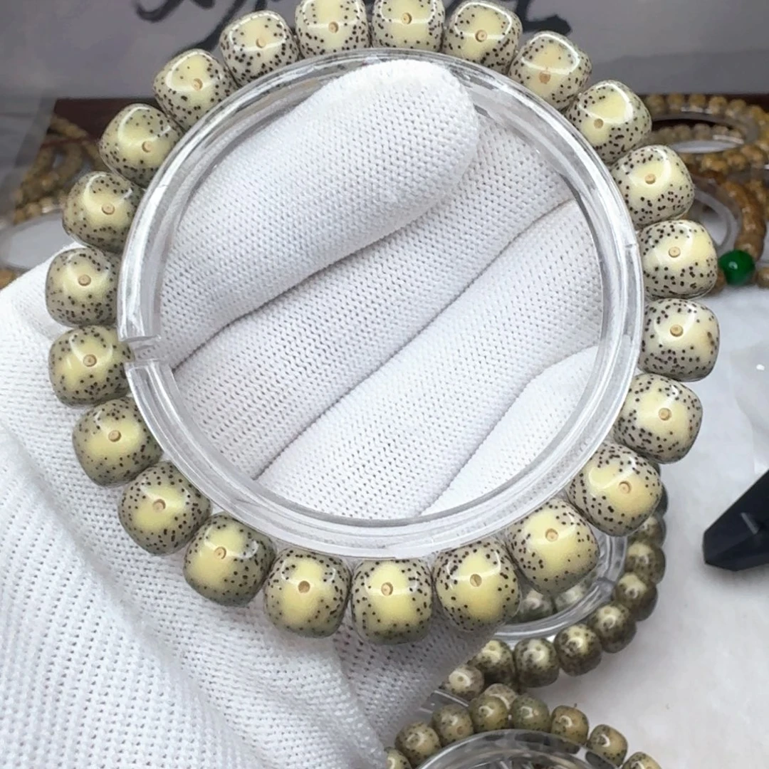 星月菩提吊坠10×9同枝月留白  115