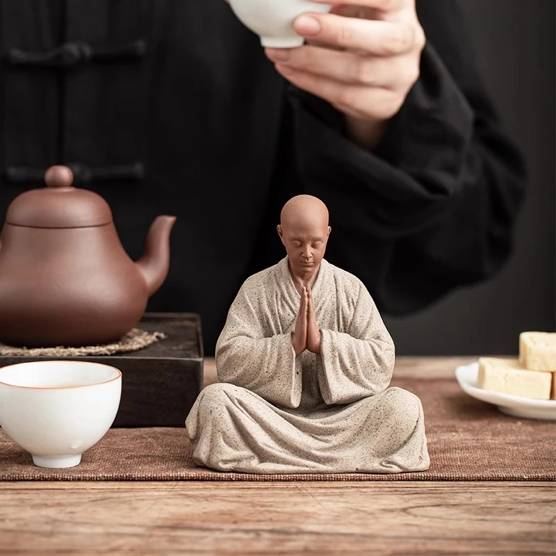 高端陶瓷精品大气小和尚创意中式茶室摆件桌面茶桌装饰品茶宠家用