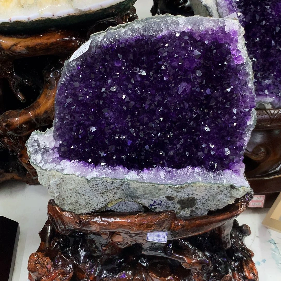 水晶未镶嵌大型摆件（非配饰）朱