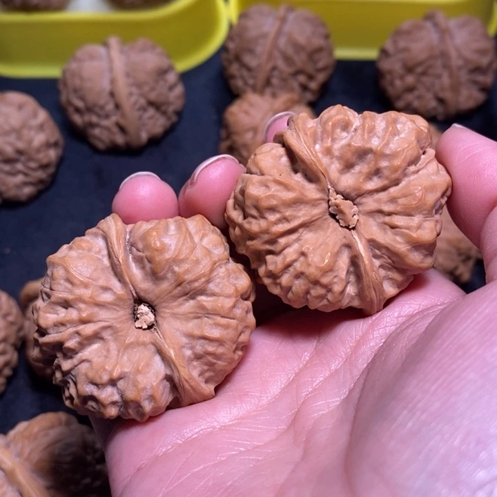 文玩核桃把件阿*蛙蛙40