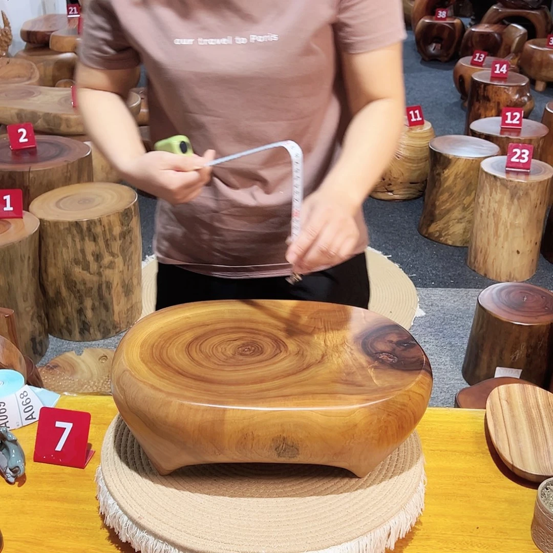 香樟木尺寸：42-28-14cm