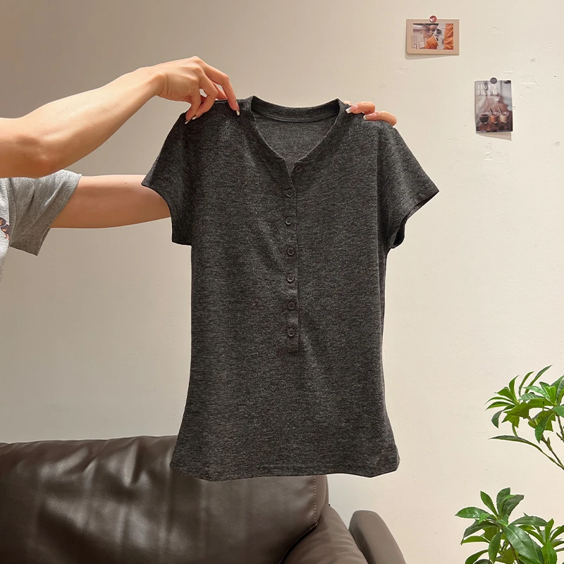 亨利领半开襟短袖T恤衫女2026夏季新款修身显瘦纽扣正肩上衣