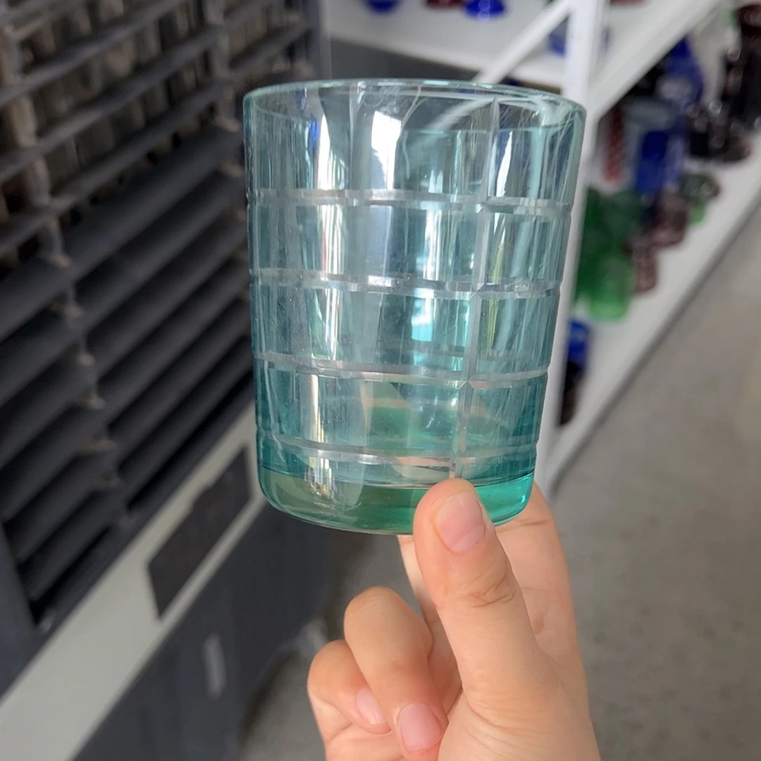 水晶玻璃平底款微瑕一个