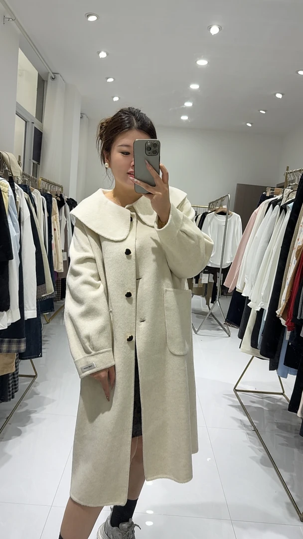 【李姑娘专属】9801娃娃领爱心扣大衣