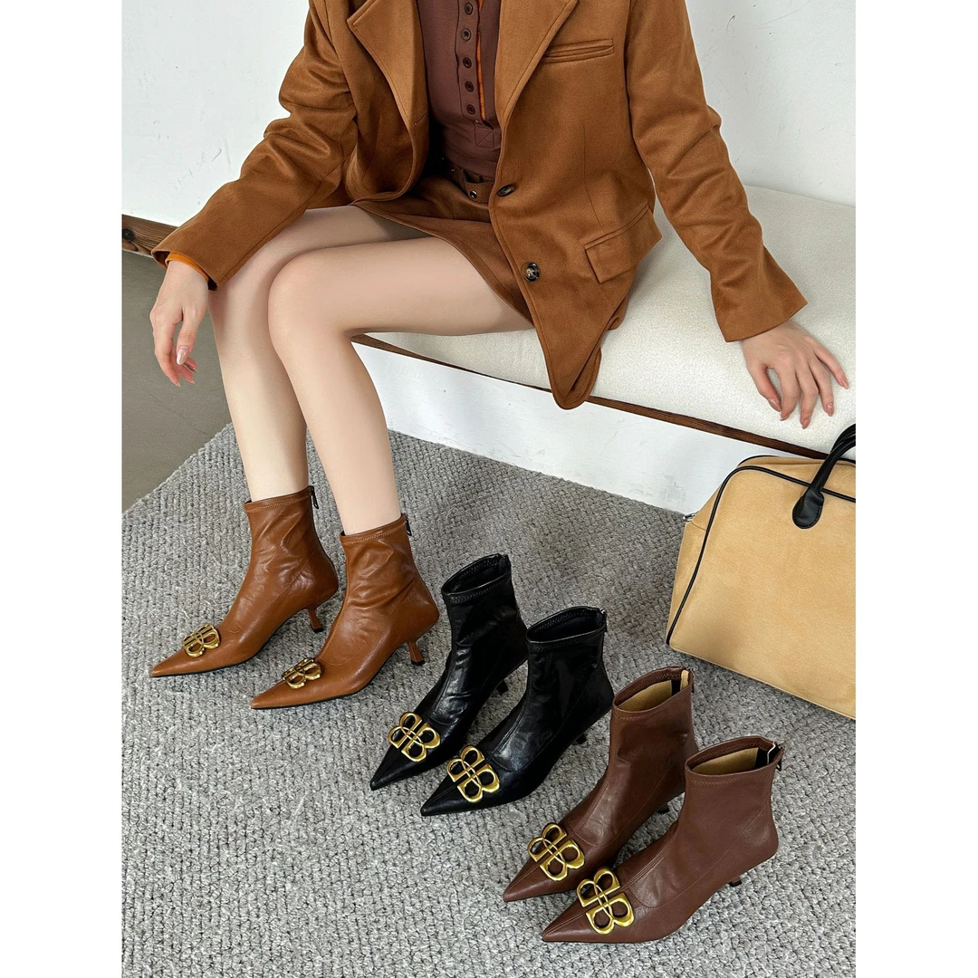 2025秋冬新金属扣尖头细跟高跟鞋单鞋中跟短靴后拉链短靴