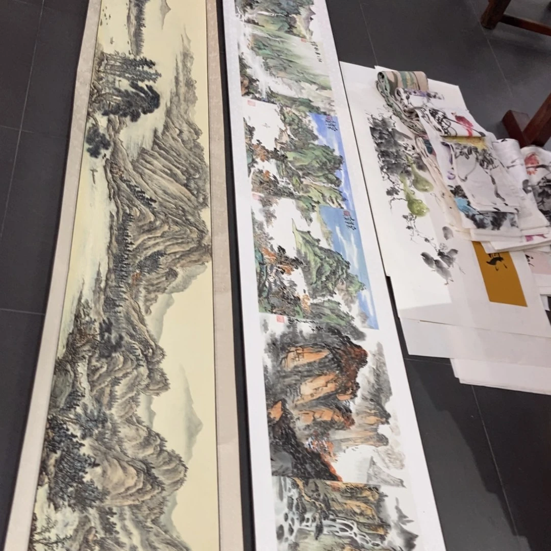昵***呀国画墨鱼精品墨鱼精品