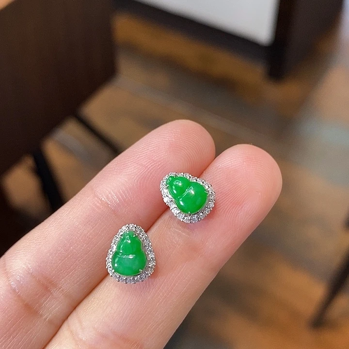 翡翠18K金镶嵌耳饰