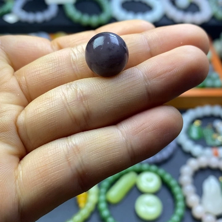 和田玉未镶嵌珠宝半成品浓烟紫卡14