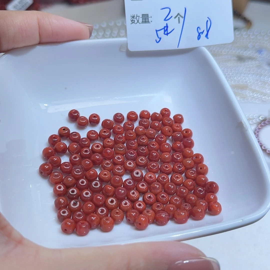 南红玛瑙未镶嵌珠宝半成品B22。