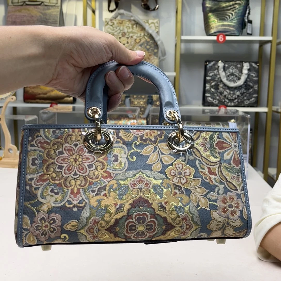 织绣高定浮力大漏