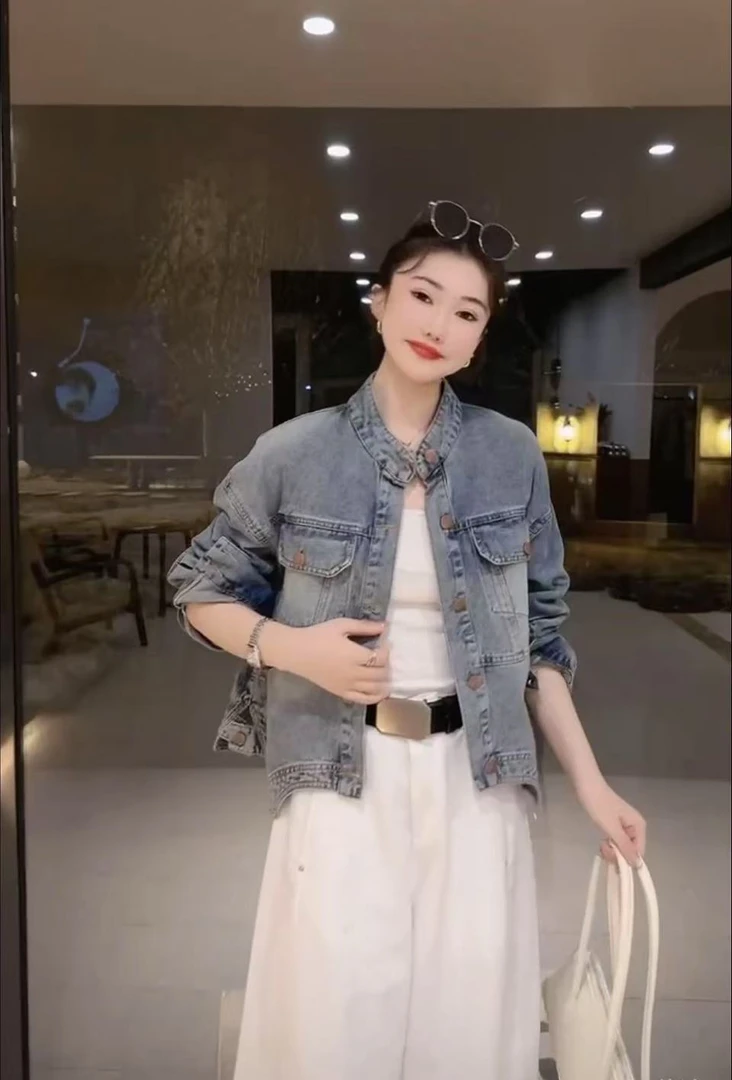 大码女装-6017时髦洋气小众设计别致不对称减龄纯色牛仔外套