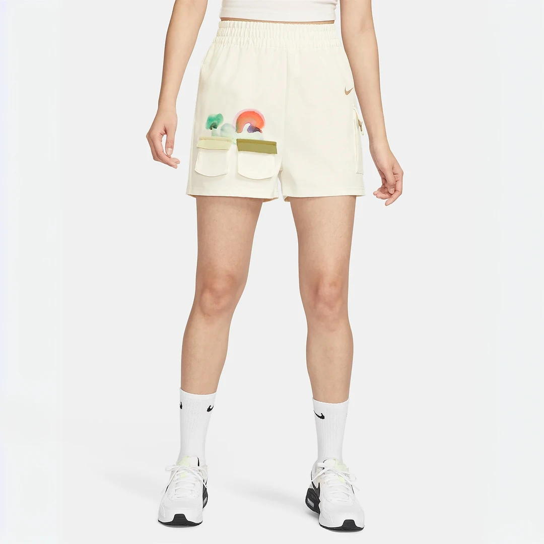 NIKE/耐克女子短裤春夏新款工装风运动裤柔软舒适热裤HF6175-133