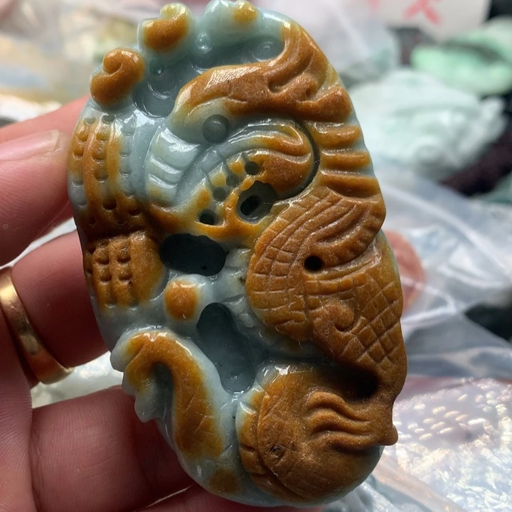 翡翠未镶嵌颈饰保真天然a货翡翠