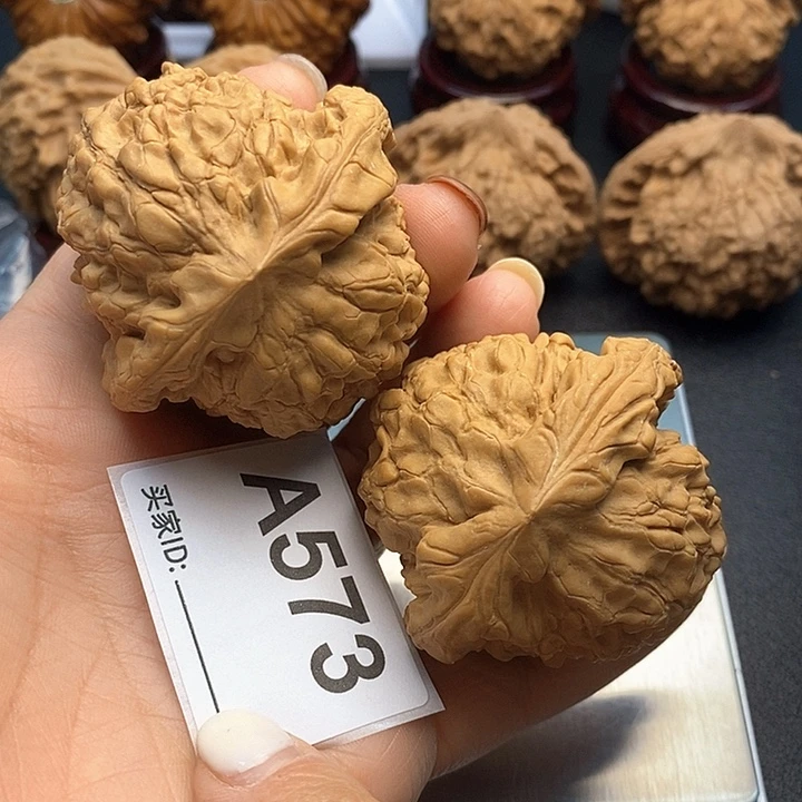 文玩核桃吊坠龙鼎5.1