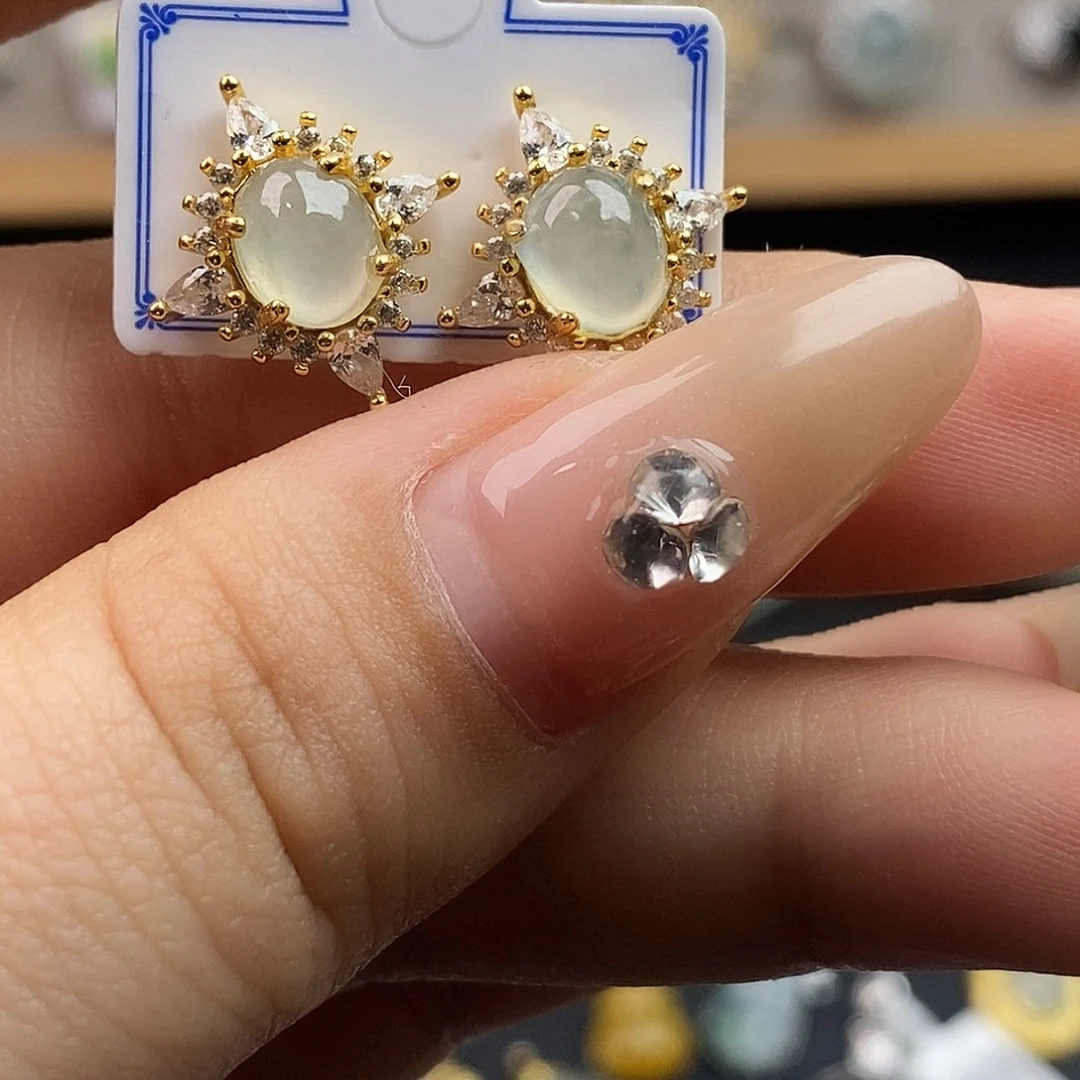 翡翠未镶嵌戒指翡翠