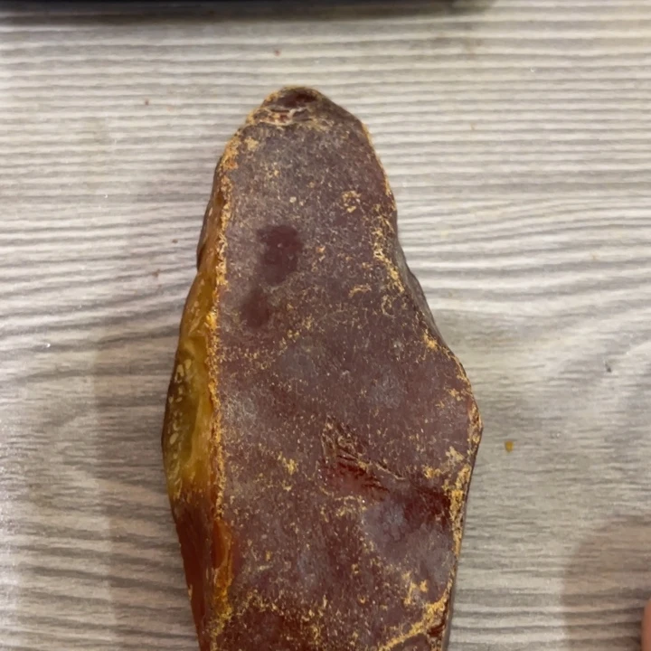 定制琥珀未镶嵌裸石
