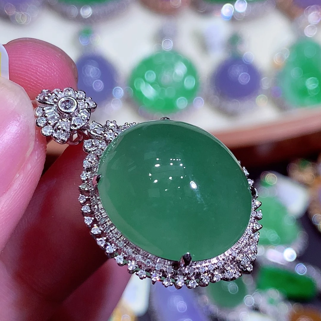 吊坠(不含链)18K金镶嵌翡翠