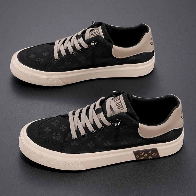 秋季帆布鞋男款2025潮流休闲鞋韩版厚底透气布鞋低帮平底男士板鞋