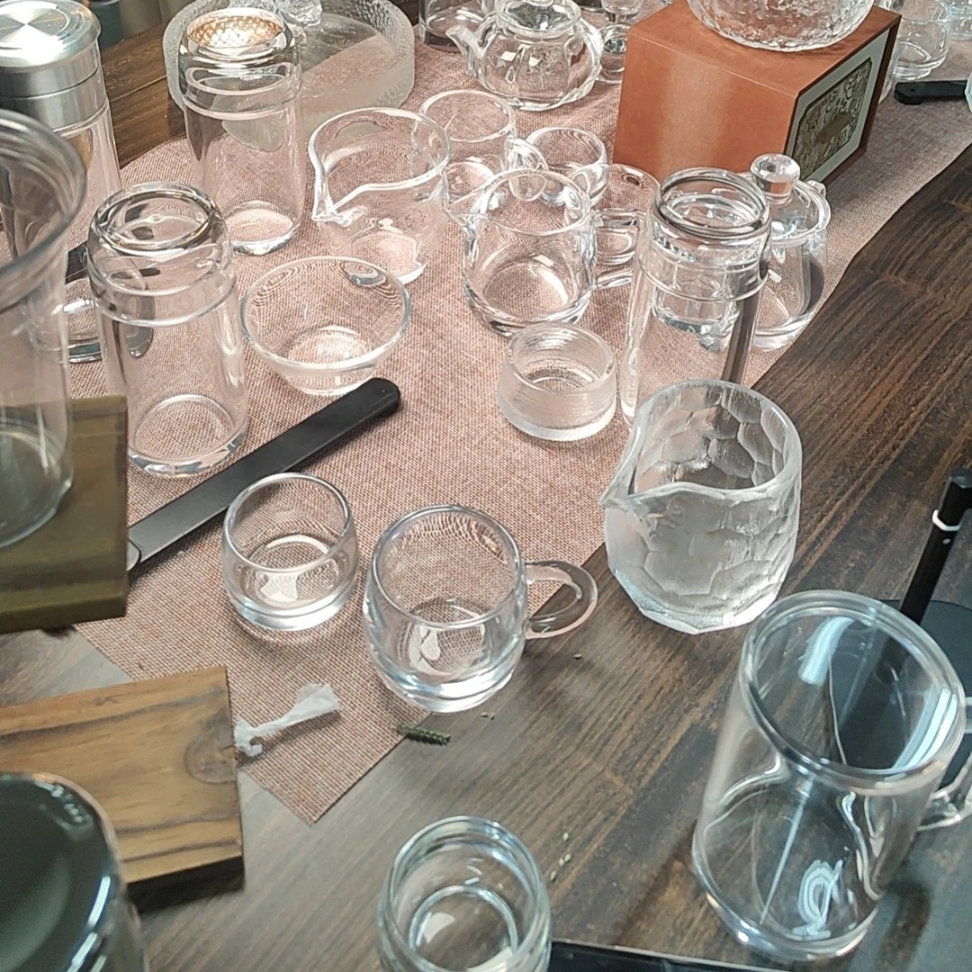 原矿水晶杯，纯手工制作，这里付米哈