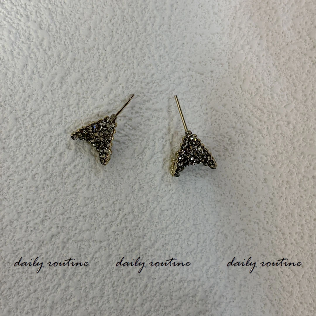 合金耳饰 【设计款】【热卖】精致感满满耳钉清冷锆石韩系高级-31