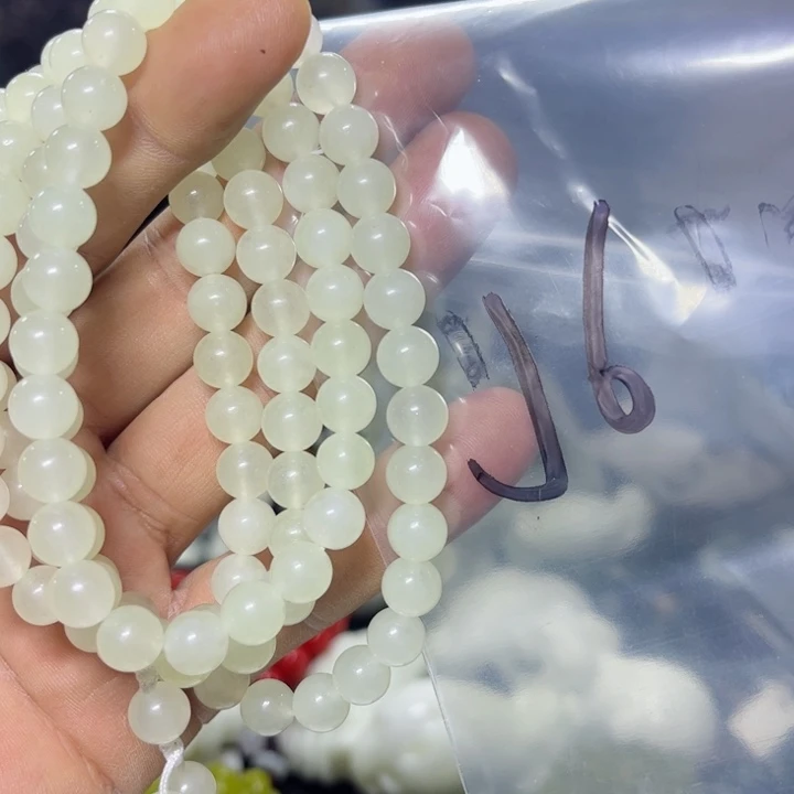 蛇纹石玉项链未镶嵌一*米