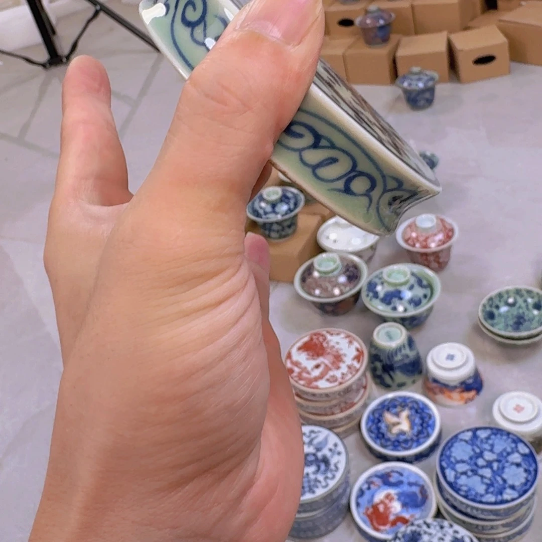 瓷片青釉鱼藻盖置景德镇