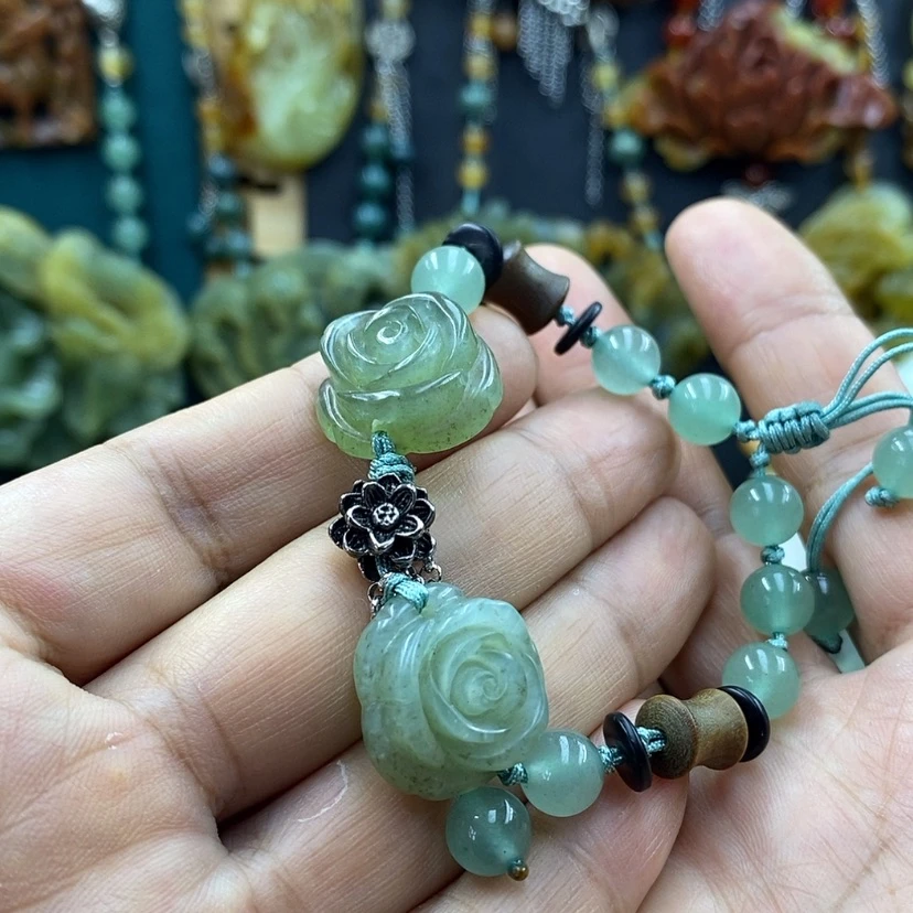 【闪购商品】未镶嵌岫玉手牌