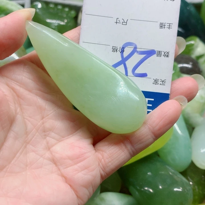 蛇纹石玉未镶嵌手把件