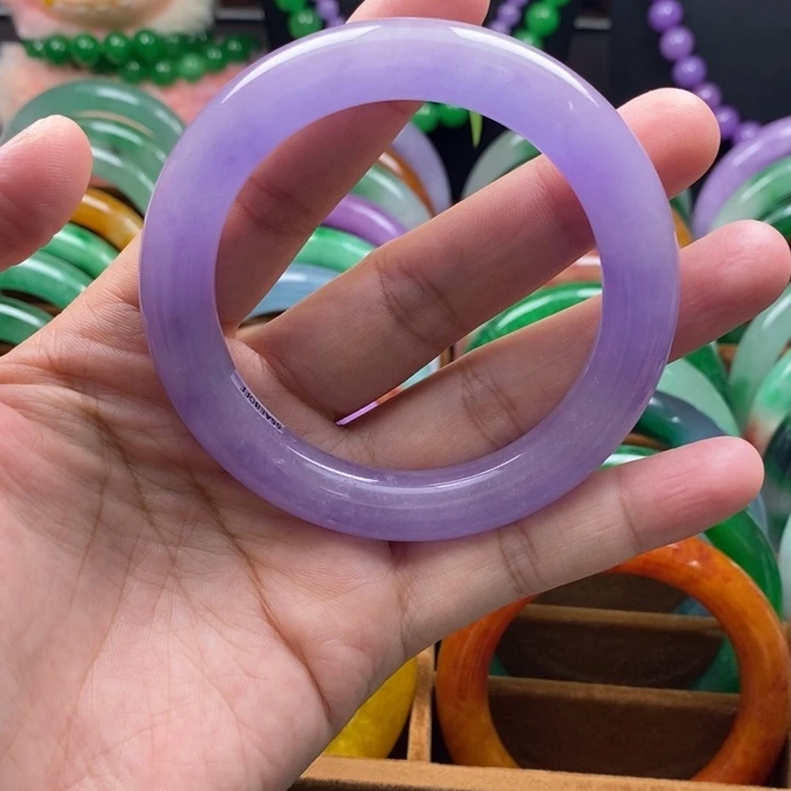 瑞***置仿水晶非金属高端手镯