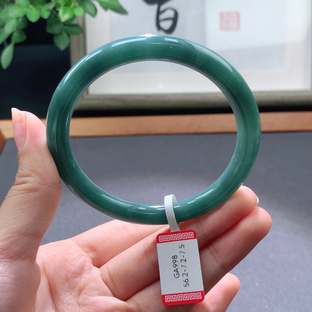 翡翠手镯未镶嵌天然翡翠手镯叮当镯