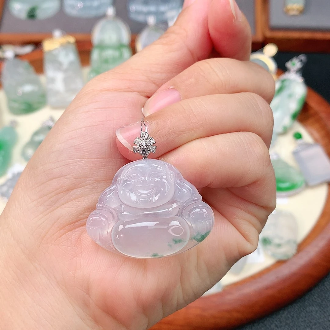 颈饰18K金镶嵌翡翠佛公