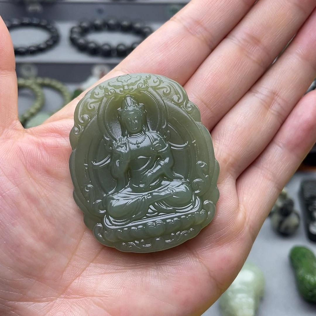 和田玉未镶嵌颈饰