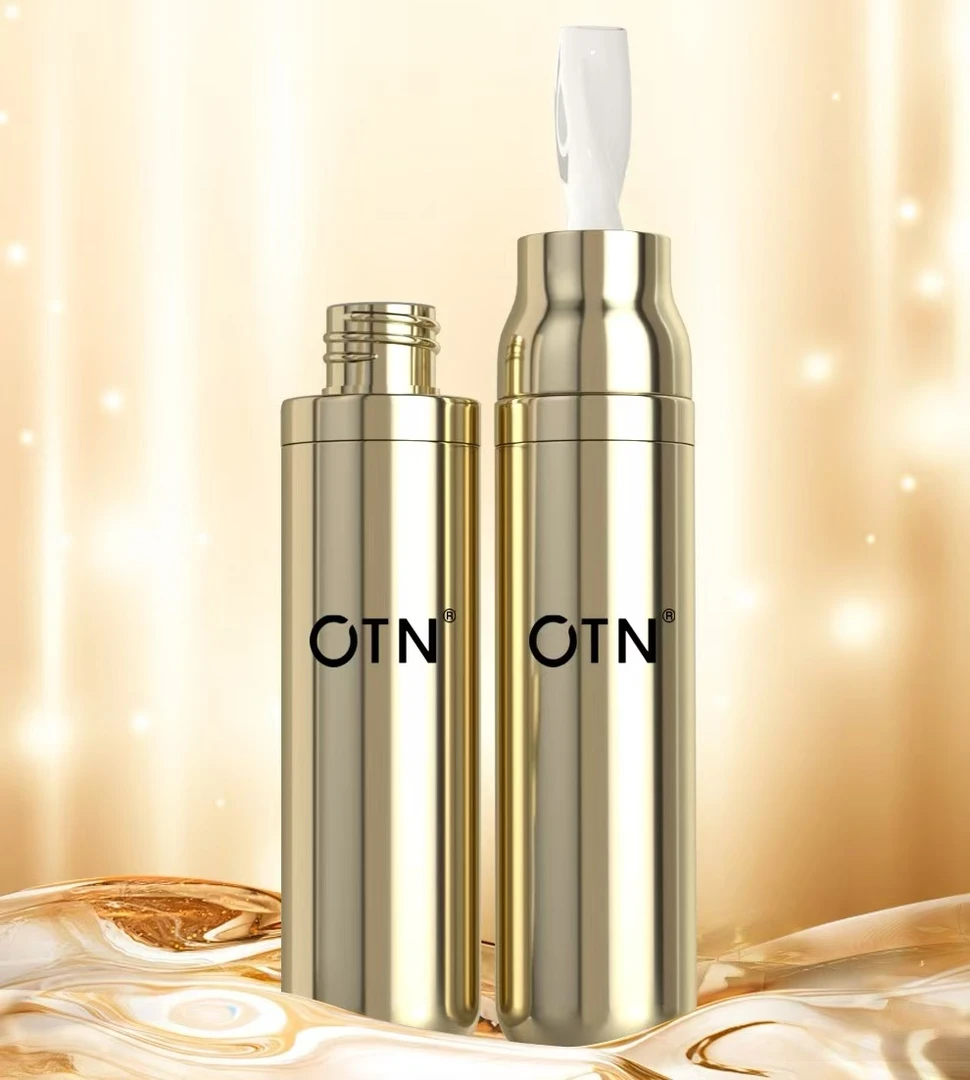 【小胖家】奢养植萃淡纹唇蜜