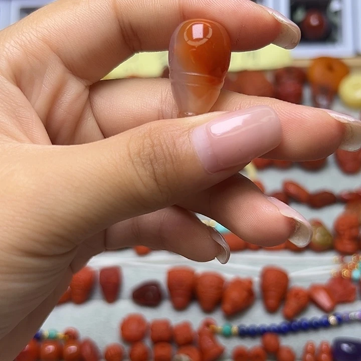 南红玛瑙未镶嵌卡13.5