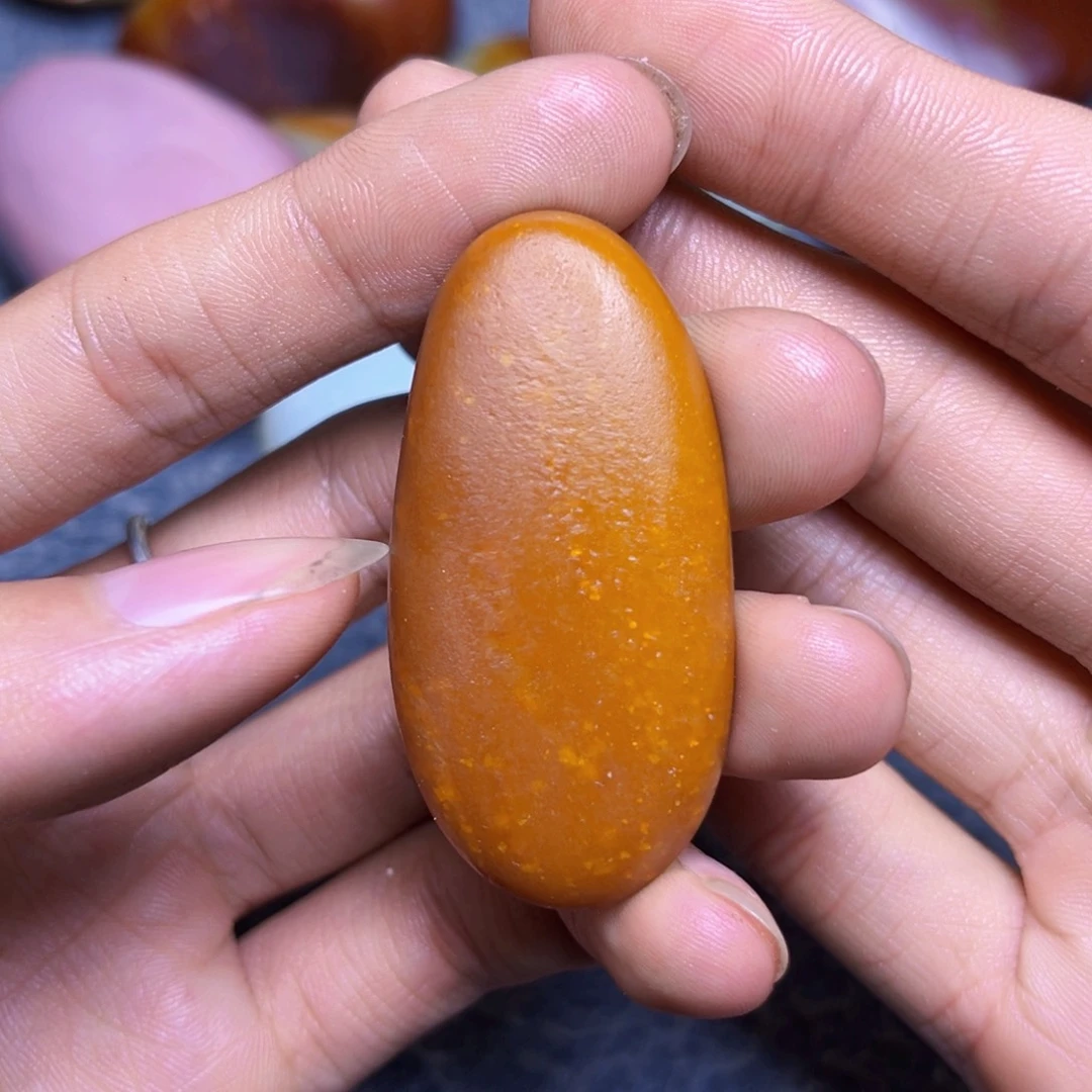 未镶嵌和田玉珠宝奇石