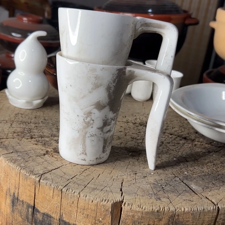 库存尾货骨瓷杯一对