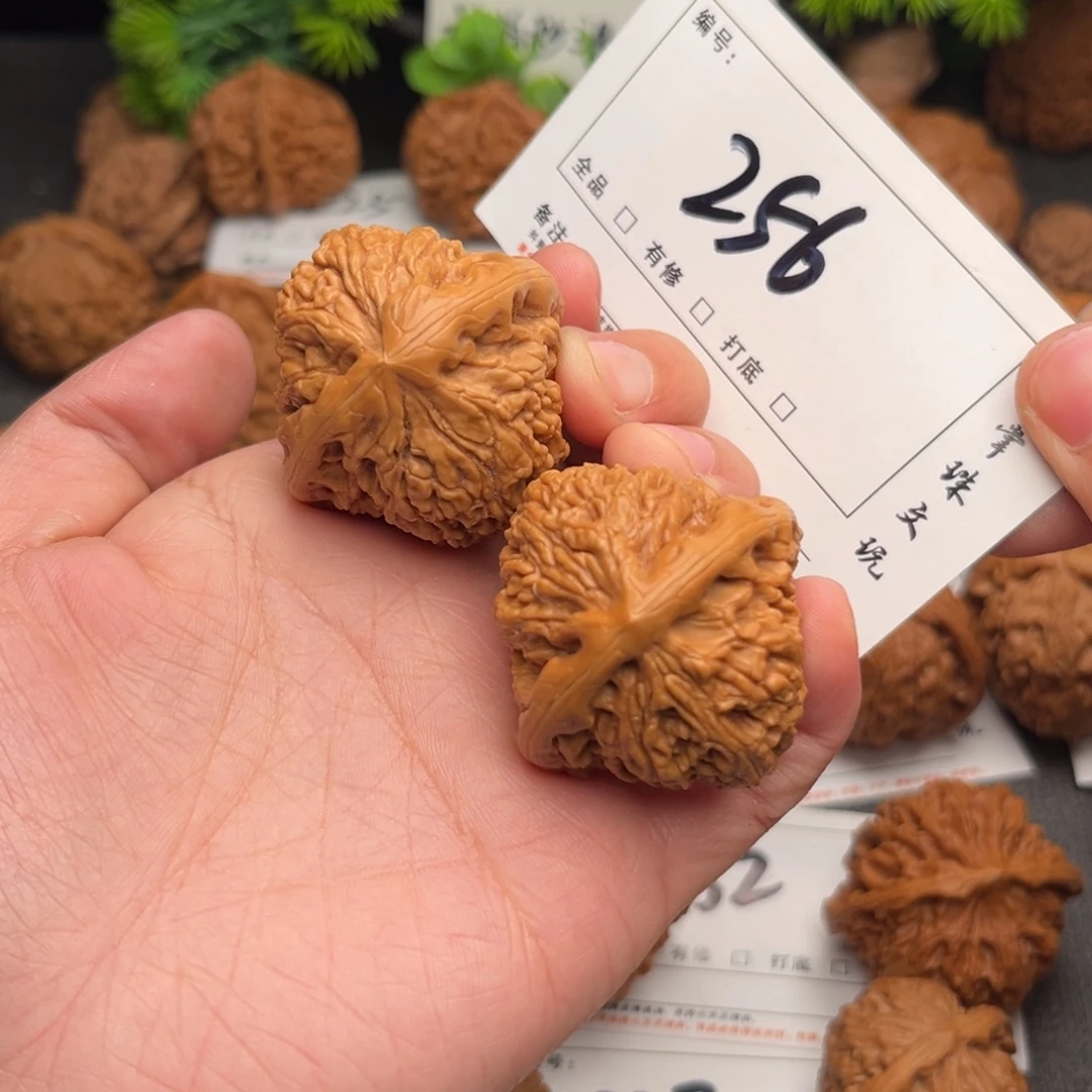 吊坠文玩核桃4南疆256