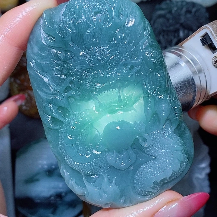 定制翡翠未镶嵌翡翠