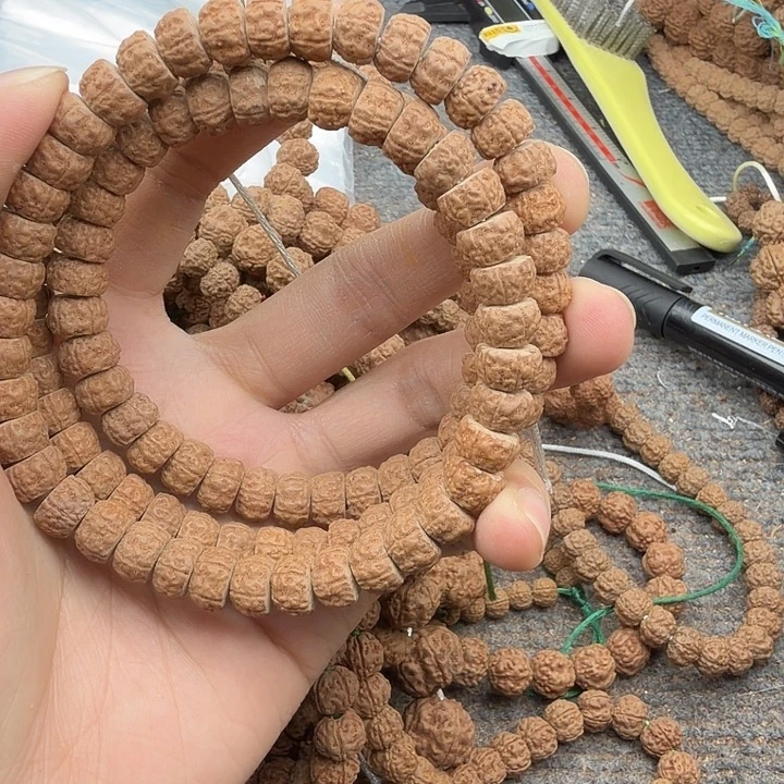 空***白吊坠金刚菩提谢谢