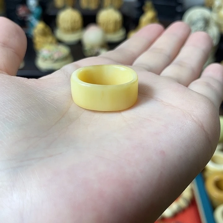 慕***生树脂制品精品雕刻工艺品