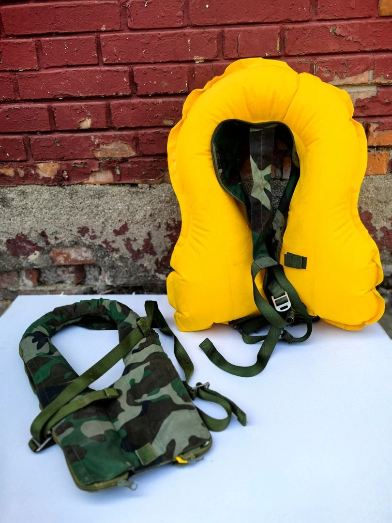 古物收藏  救生衣浮领 夸脖救生衣 吹气式救生浮领  双层救生衣
