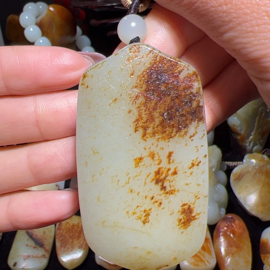 和田玉未镶嵌挂件