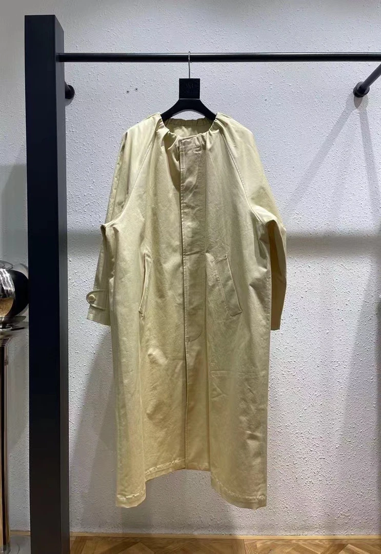 汀娜新款：松弛感设计师极简风格长款风衣