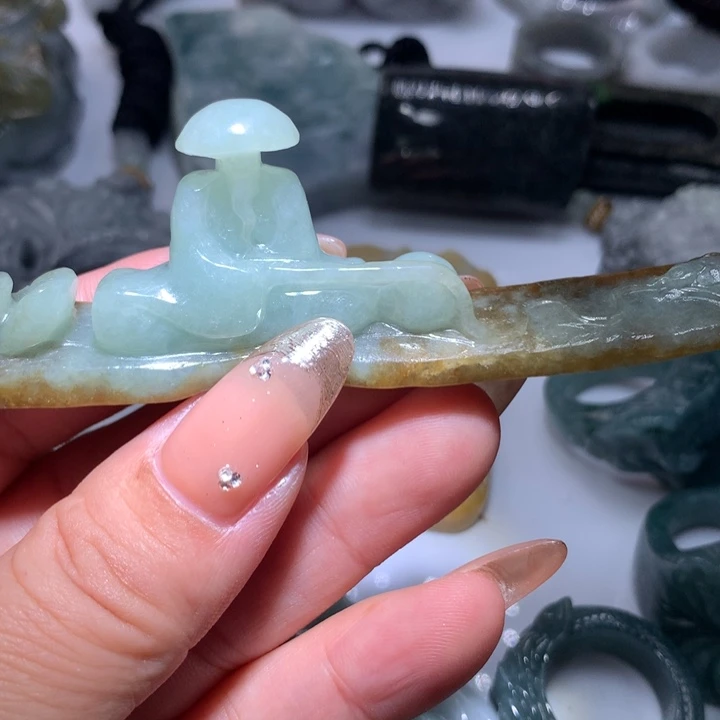 翡翠未镶嵌颈饰保真天然A货翡翠