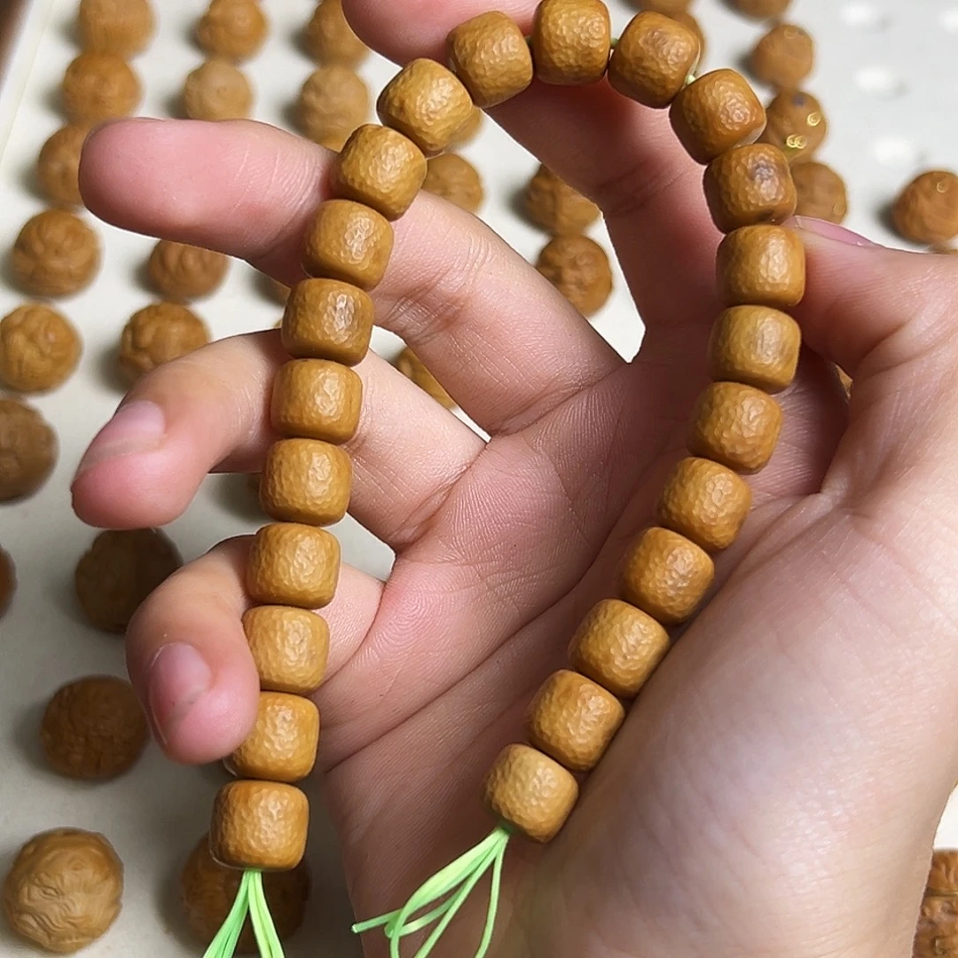 吊坠猴头核桃瑕疵道珠波澜介意勿拍