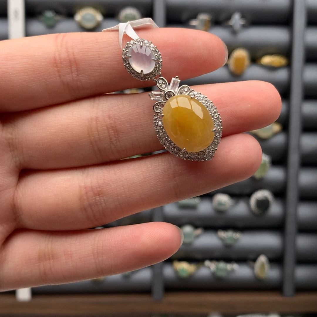 Z***l翡翠银S925镶嵌戒指吊坠