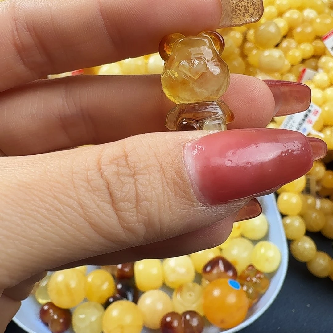 琥珀未镶嵌珠宝奇石