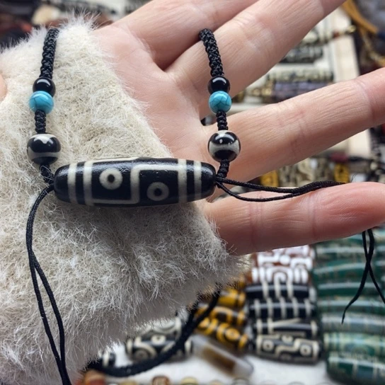 济***工玛瑙/玉髓未镶嵌颈饰