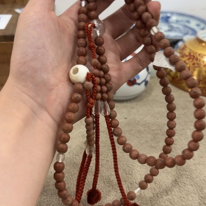 瓷片非常美丽好看的物品